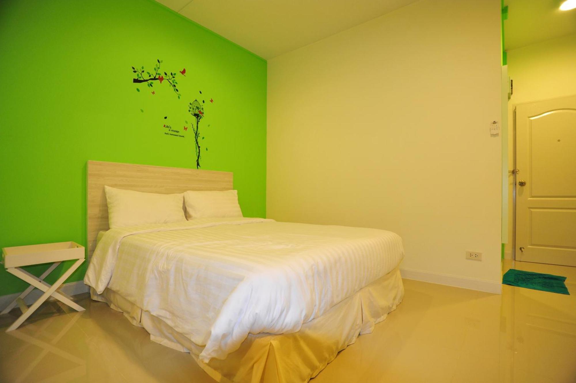 The Garden Living Hotel Banguecoque Exterior foto